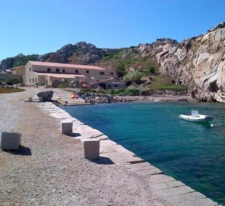 Cava Francese - La Maddalena - La Casa Dello Scalpellino La Maddalena (Sassari)